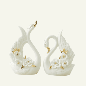 Pareja de Cisnes “Amore Eterno” – Elegancia Floral con Detalles Dorados