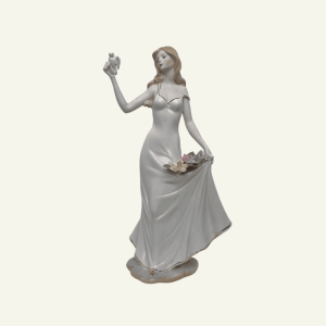 Donna con Paloma – Escultura de Mujer Cerámica de Estilo Clásico